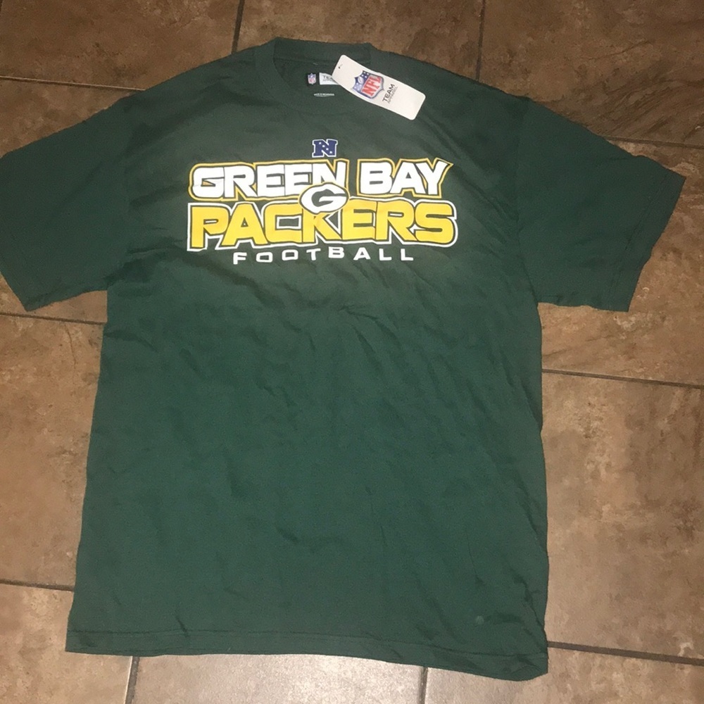 NWT Men’s (or Unisex) NFL Packers Tee